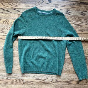 100% Wool Lands End Sweater